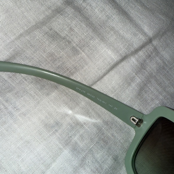 Prada Sunglasses - Picture 5 of 8